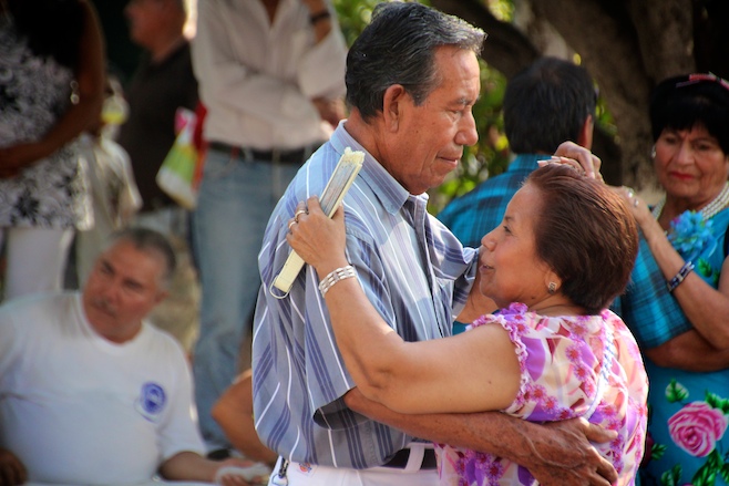 Puerto Vallarta Plaza Dancing