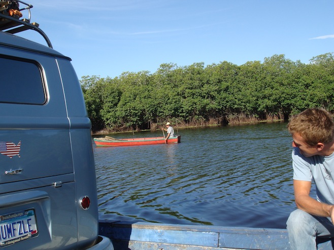 GUA Car Ferry3