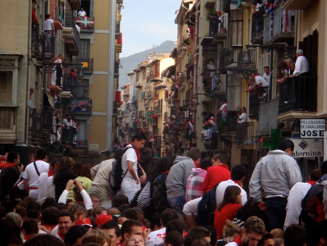 E San Fermin Crowd